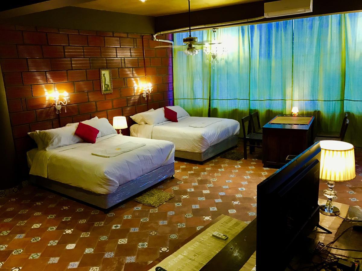 Golden Lotus Bangalore Boutique Suites Exterior foto
