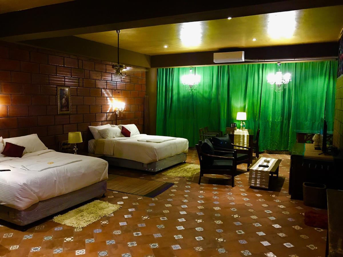 Golden Lotus Bangalore Boutique Suites Exterior foto